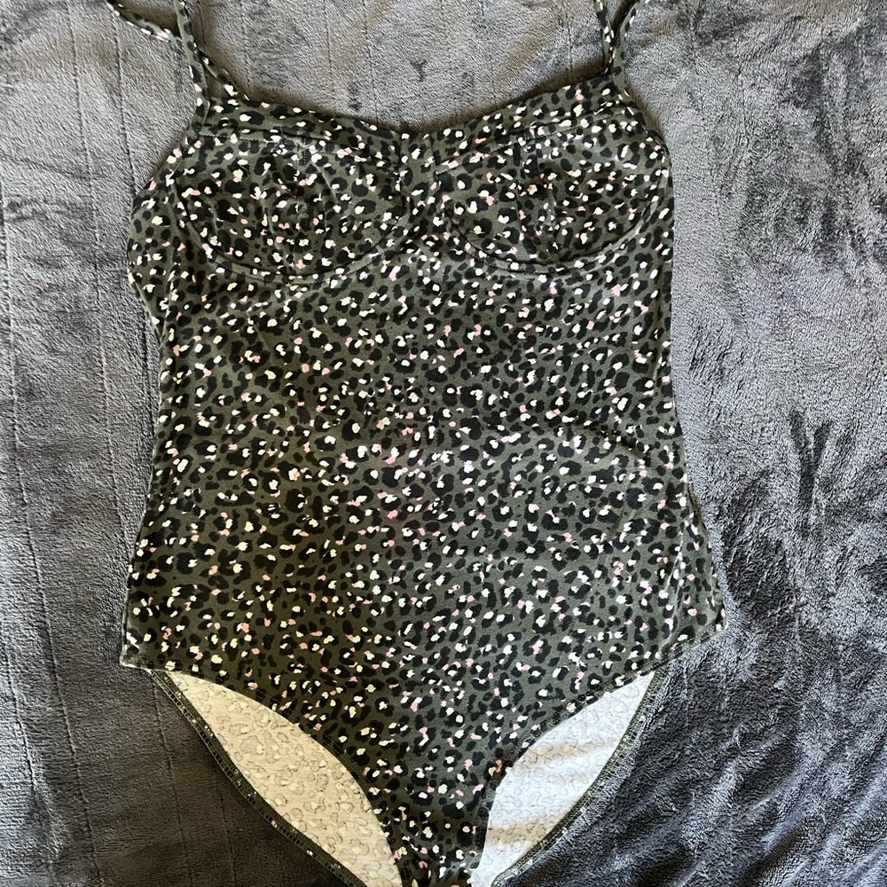 NWT wild fable bodysuit